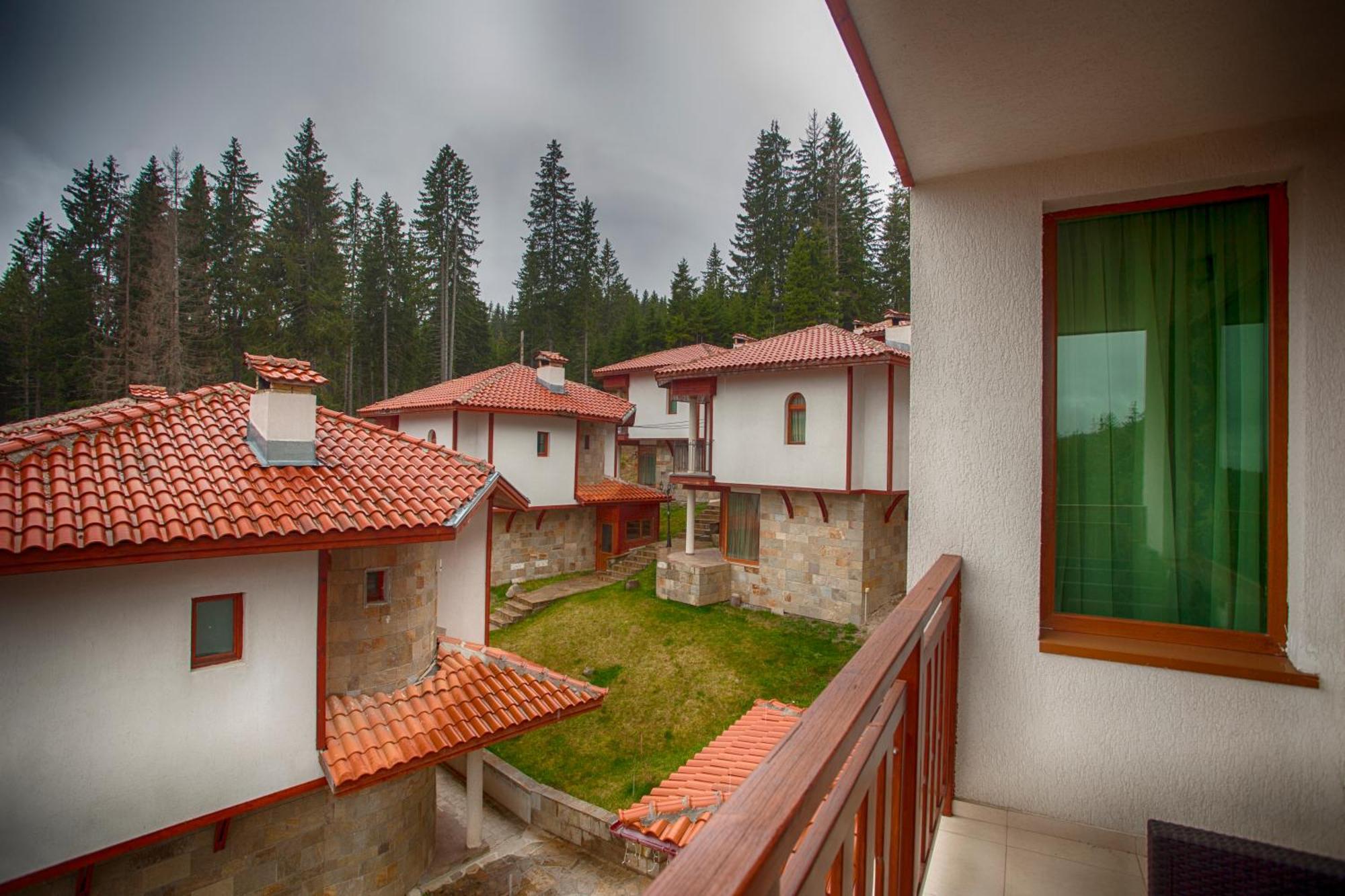 Forest Glade-Апартаменти И Стаи За Гости Pamporovo Esterno foto