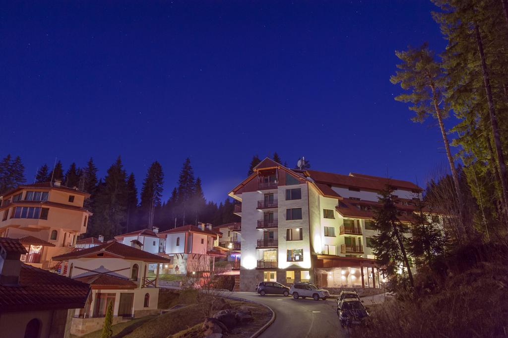 Forest Glade-Апартаменти И Стаи За Гости Pamporovo Esterno foto